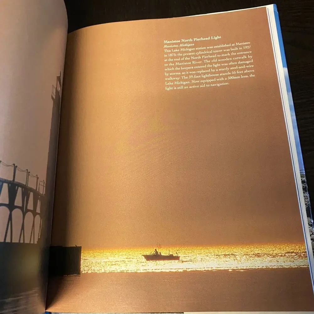 Ultimate Book of Lighthouses by Michael J. Rhein and Samuel Willard Crompton